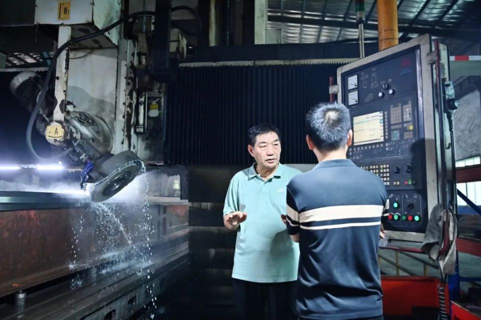 砥砺前行，技术为本——从一线工人走向省级劳模的新南安人曹先强